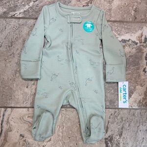 NWT Size 0-3 months Carter's Sleep-n-Play onesie with Geese & 2 way zipper